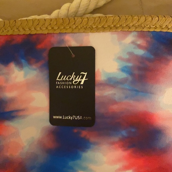 Beach/overnight Tote - Picture 6 of 9